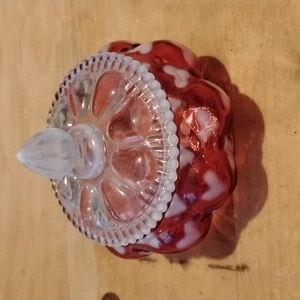 Fenton heart powder jar or trinket box